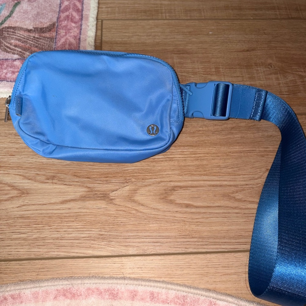 lululemon athletica Sky Blue Waist Pack Belt Bag